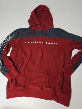American Eagle Outfitters Maroon and Charcoal Hooded Pullover